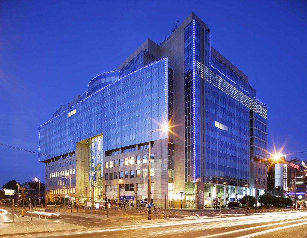 Polecenie zapłaty a stałe zlecenie